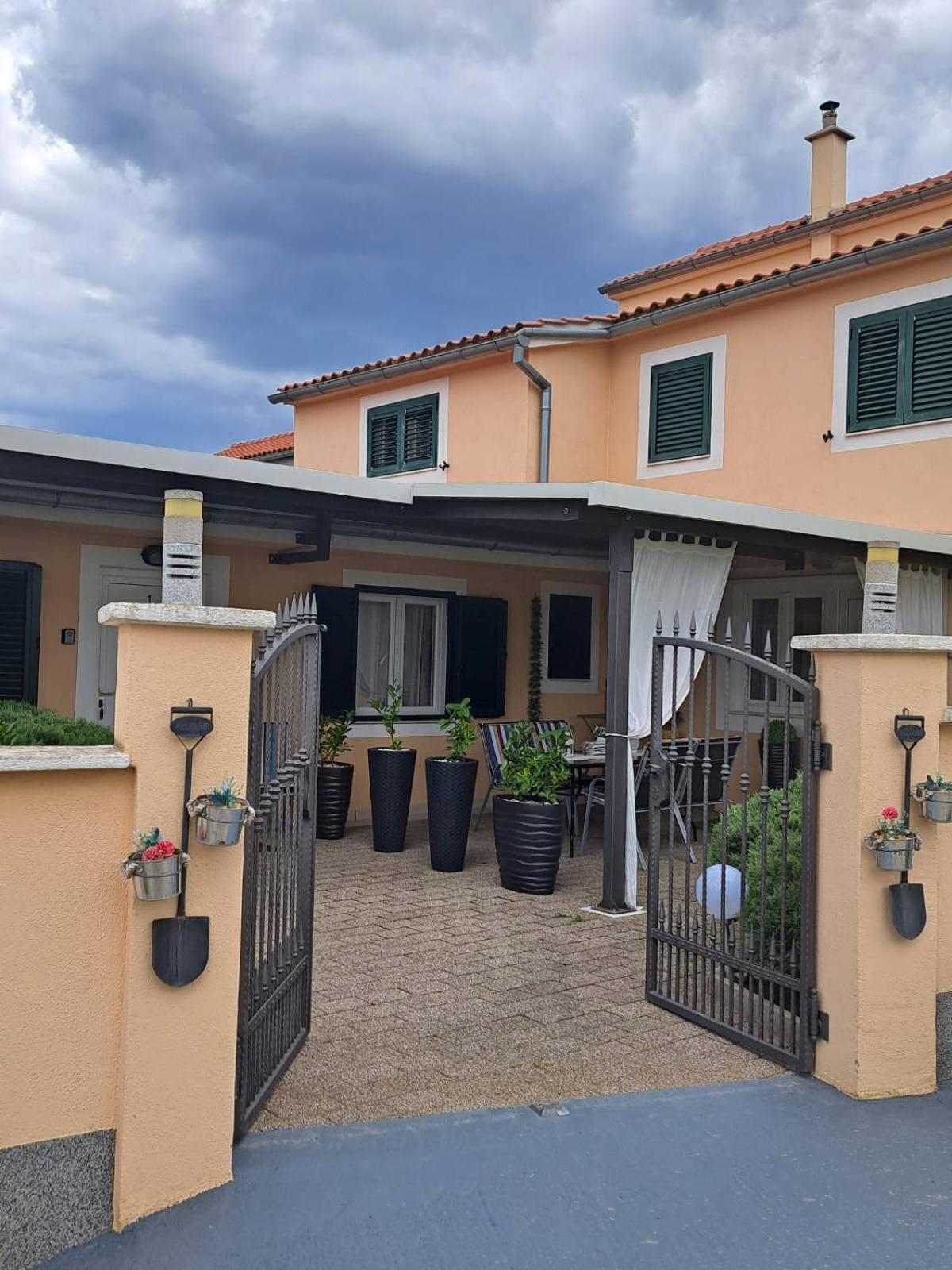 Apartments Andela Skradin Εξωτερικό φωτογραφία
